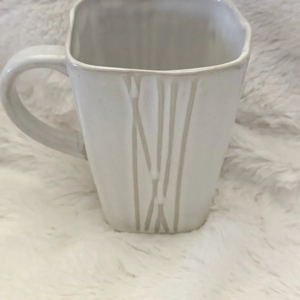 Set of 4 Pier 1 Sakui Stoneware Mug Set White Square - No Chips / Cracks H